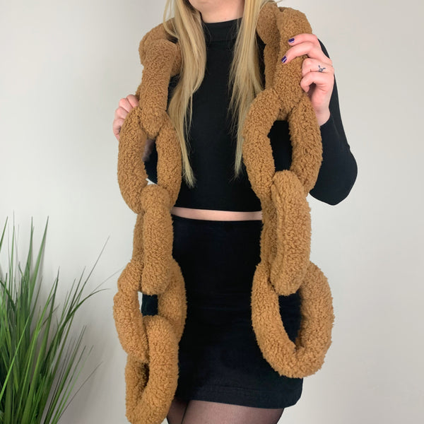 Toffee Chain Link Scarf